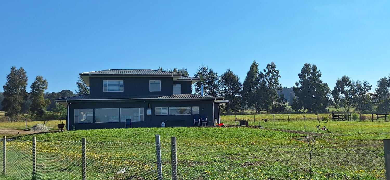 Casa Etchegaray — Constructora AvenZinc, Valdivia